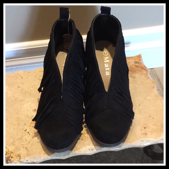 mata shoes wholesale